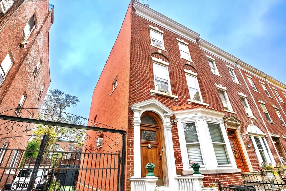 88 Midwood Street Brooklyn, NY 11225