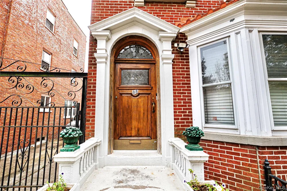 88 Midwood Street Brooklyn, NY 11225