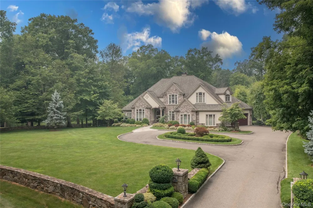 8 Bridey Lane Brewster, NY 10509