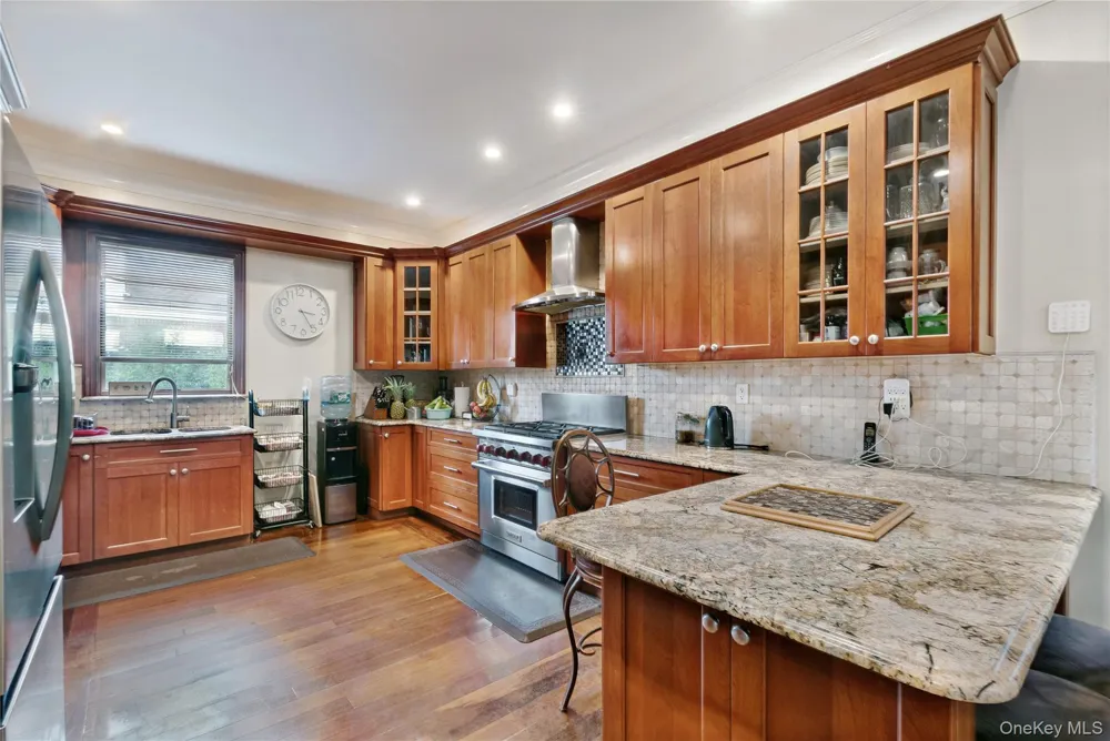 1011 Bay 24th Street Far Rockaway, NY 11691