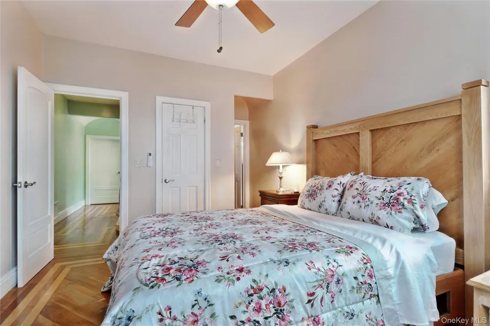 1011 Bay 24th Street Far Rockaway, NY 11691