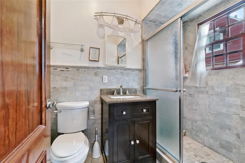 1011 Bay 24th Street Far Rockaway, NY 11691