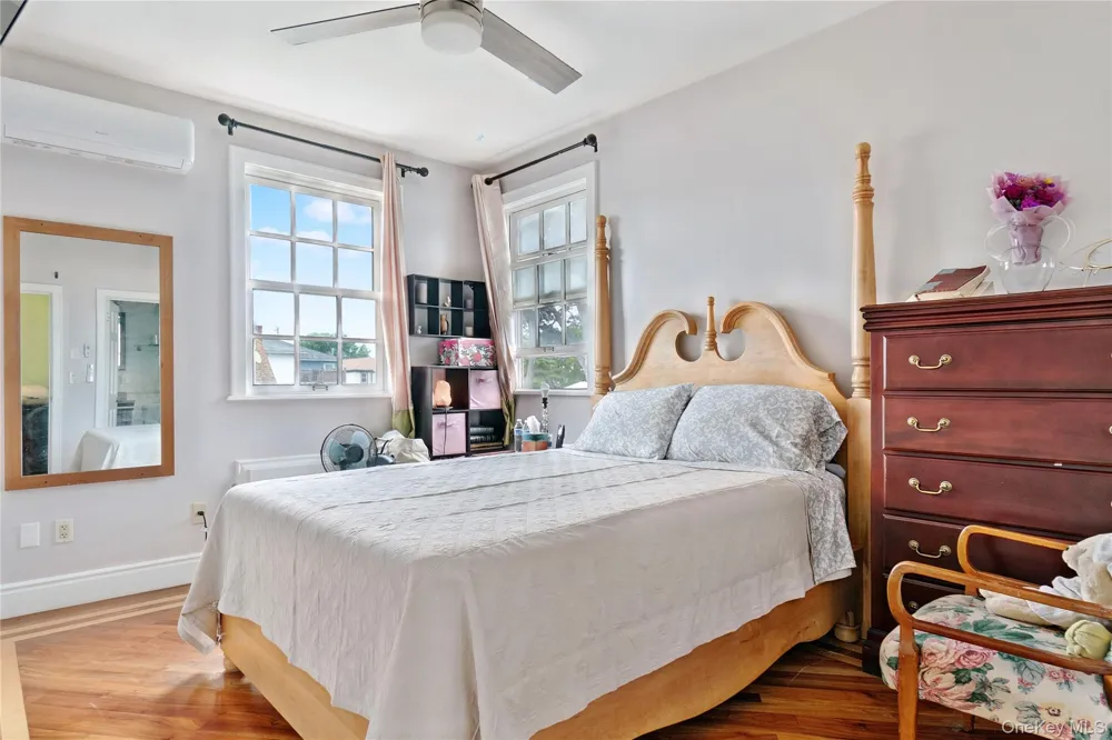 1011 Bay 24th Street Far Rockaway, NY 11691