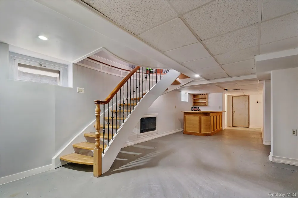 1011 Bay 24th Street Far Rockaway, NY 11691