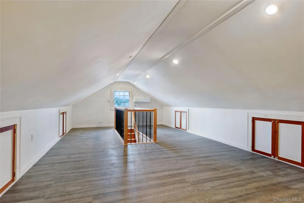 1011 Bay 24th Street Far Rockaway, NY 11691