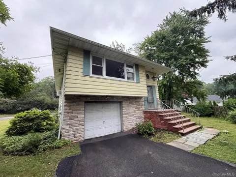 198 Cardean Place