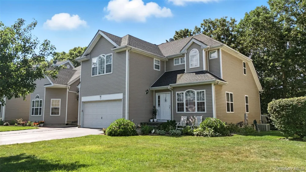 33 Sunflower Ridge Road South Setauket, NY 11720