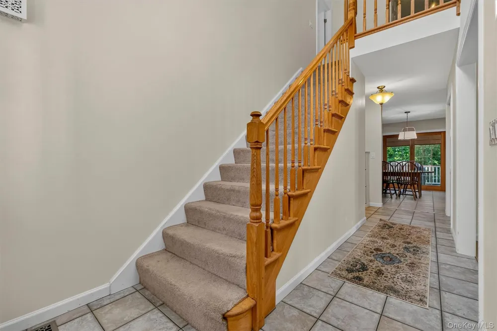 62 Meadowbrook Court Patterson, NY 12563