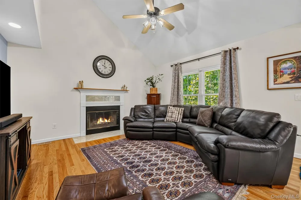 62 Meadowbrook Court Patterson, NY 12563