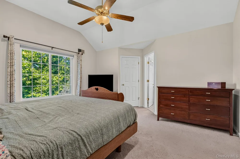 62 Meadowbrook Court Patterson, NY 12563
