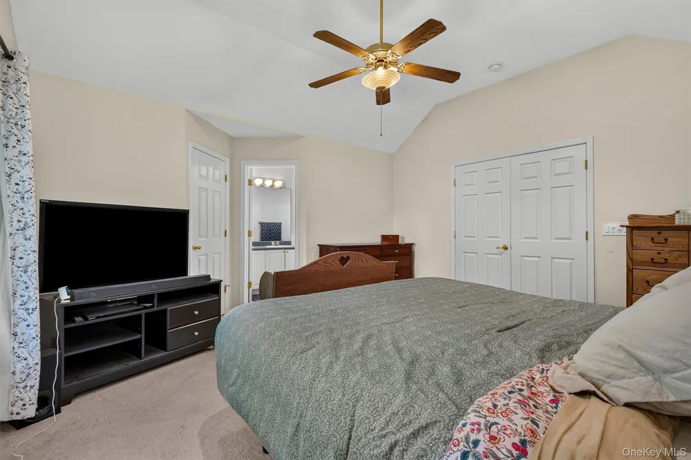 62 Meadowbrook Court Patterson, NY 12563