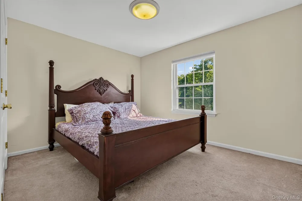 62 Meadowbrook Court Patterson, NY 12563