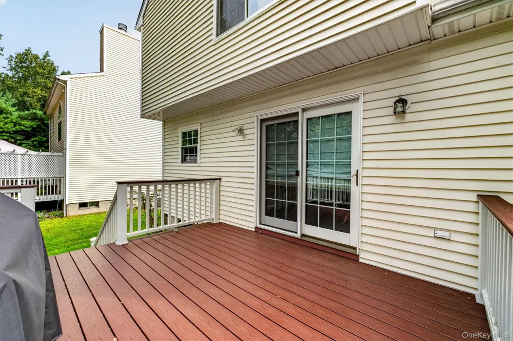 62 Meadowbrook Court Patterson, NY 12563