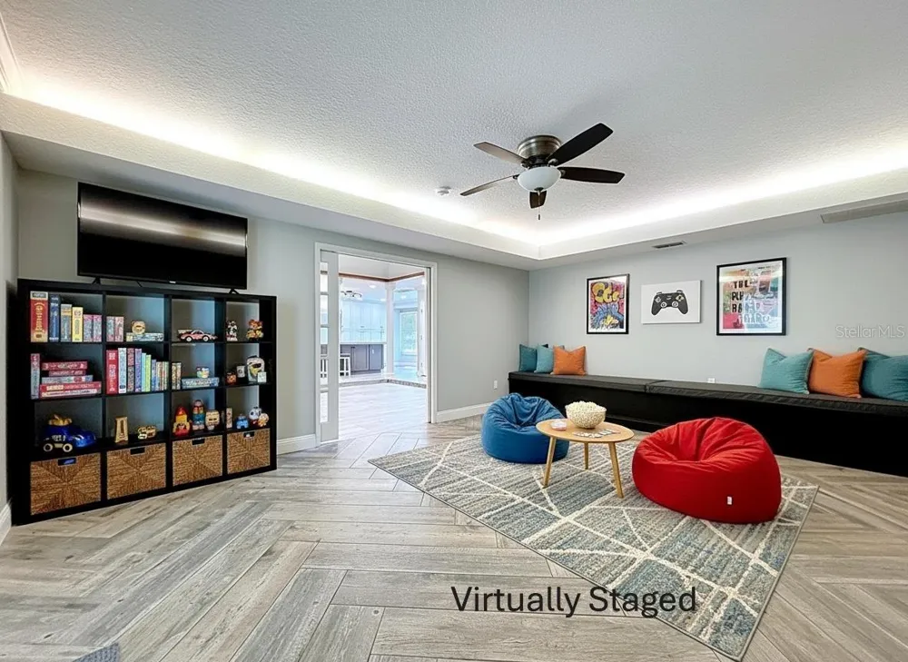10655 LAKEVIEW DRIVE New Port Richey, FL 34654