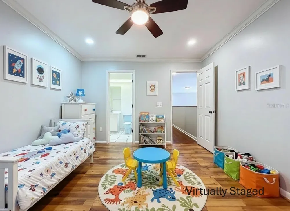 10655 LAKEVIEW DRIVE New Port Richey, FL 34654