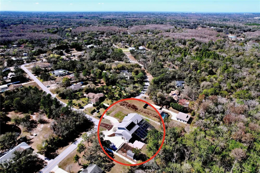 10655 LAKEVIEW DRIVE New Port Richey, FL 34654