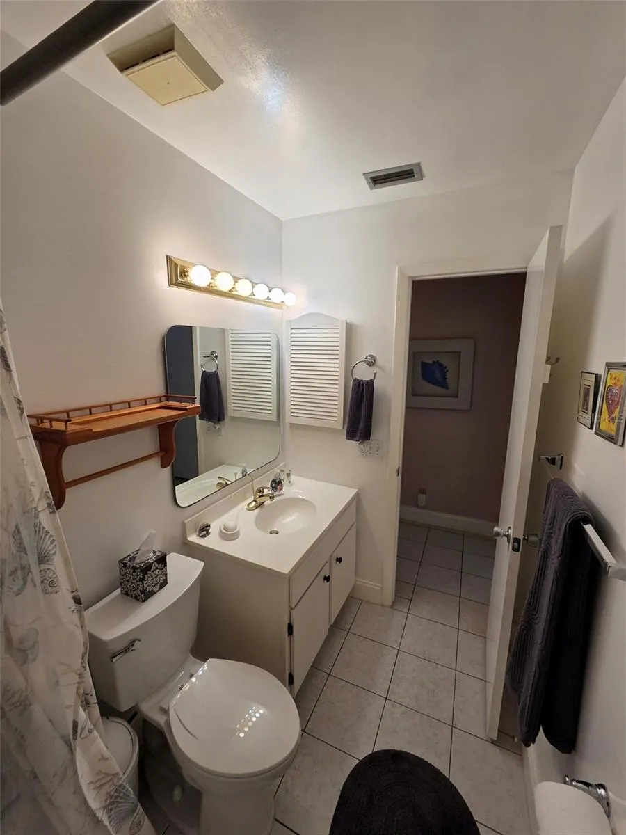 2054 SUNSET POINT ROAD #38 Clearwater, FL 33765