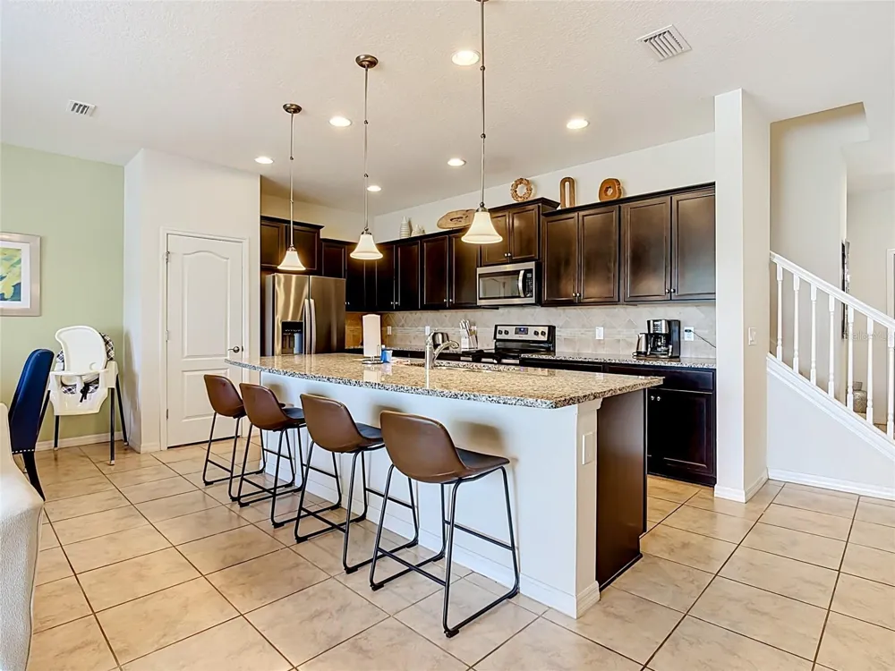 8899 GENEVE CT Kissimmee, FL 34747