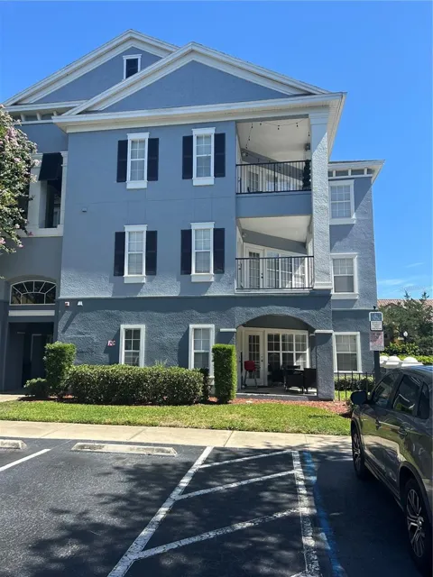 3621 CONROY ROAD #738