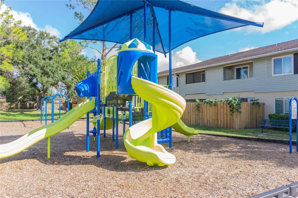 231 BERRY TREE PLACE Brandon, FL 33510