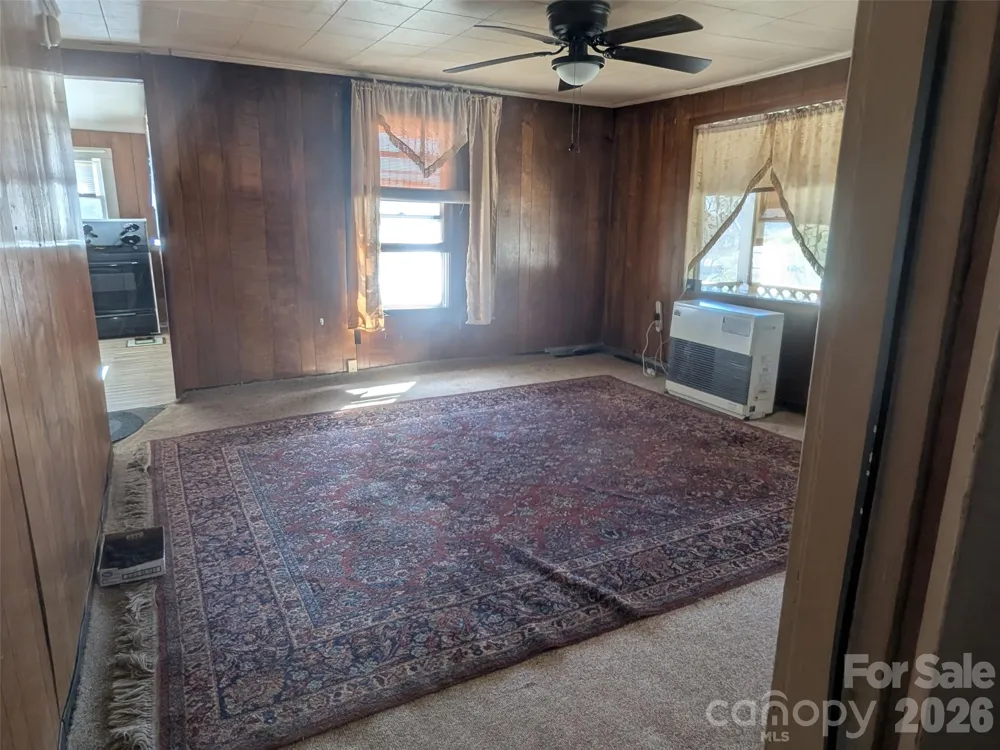 1920 Thickety Road Clyde, NC 28721