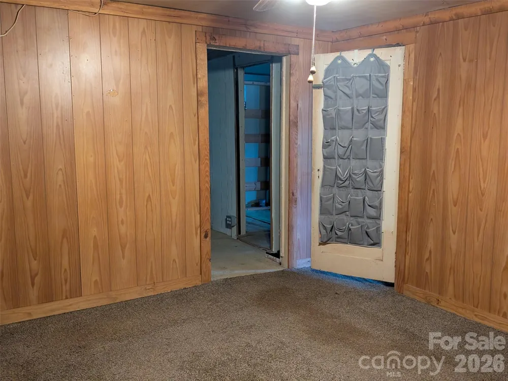 1920 Thickety Road Clyde, NC 28721