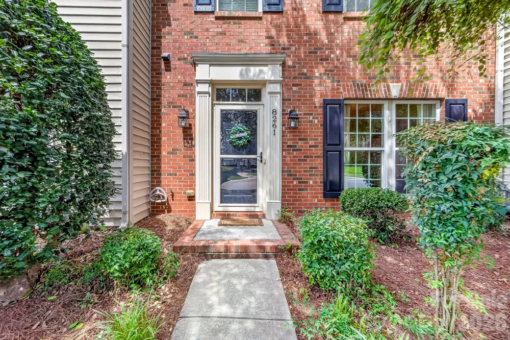 8261 Bridgegate Drive Huntersville, NC 28078