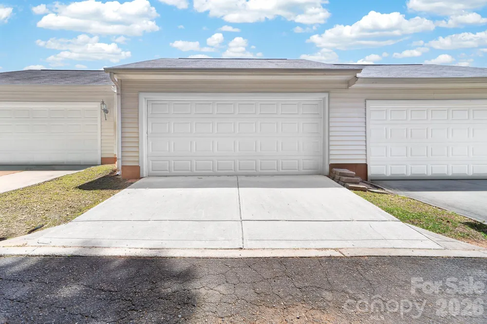 8261 Bridgegate Drive Huntersville, NC 28078