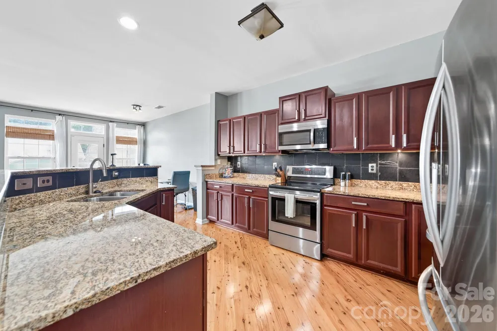 8261 Bridgegate Drive Huntersville, NC 28078