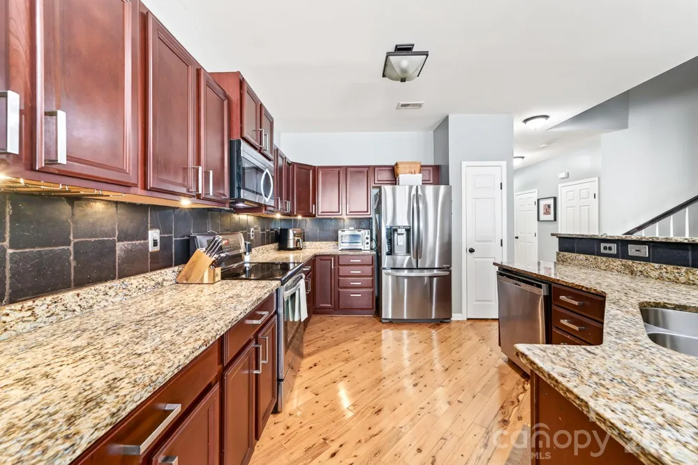 8261 Bridgegate Drive Huntersville, NC 28078