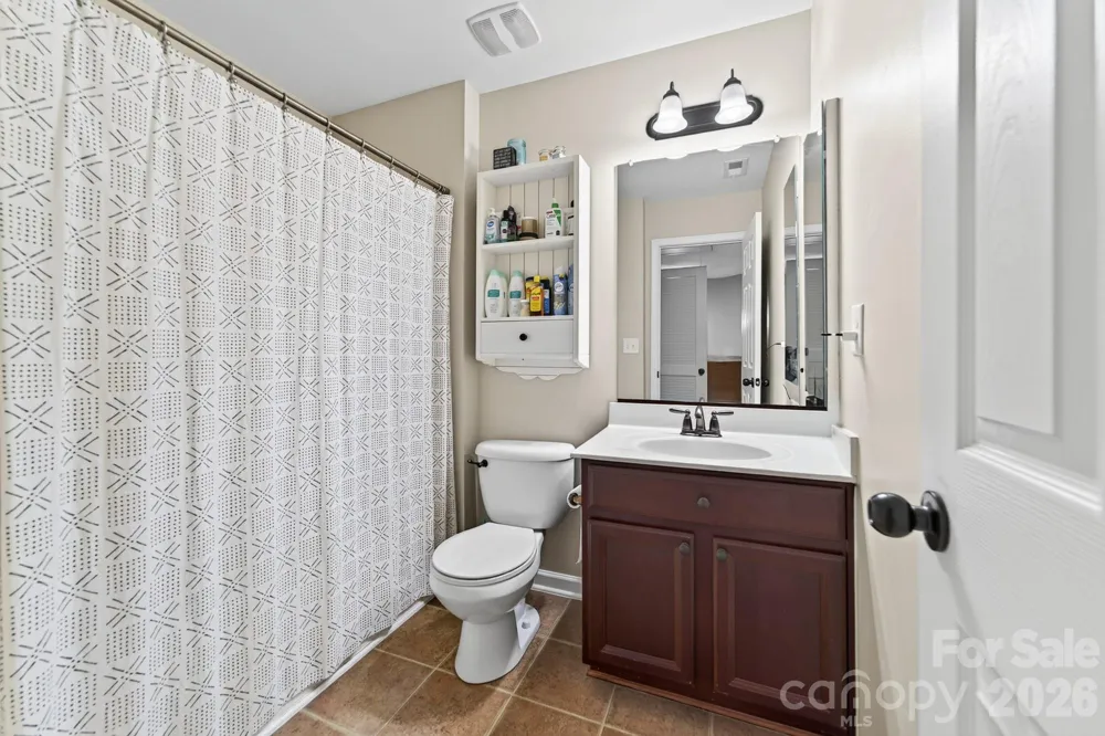 8261 Bridgegate Drive Huntersville, NC 28078