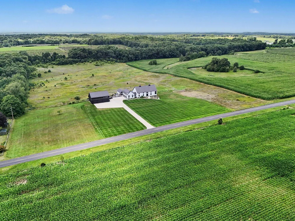 55308 County Road 671 Paw Paw, MI 49079