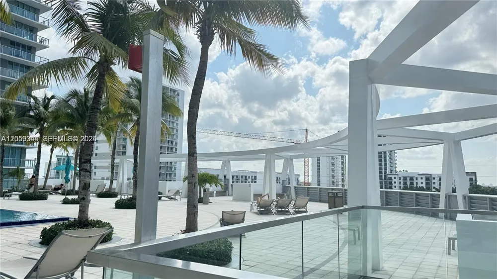 1111 SW 1st Ave #1720-N Miami, FL 33130