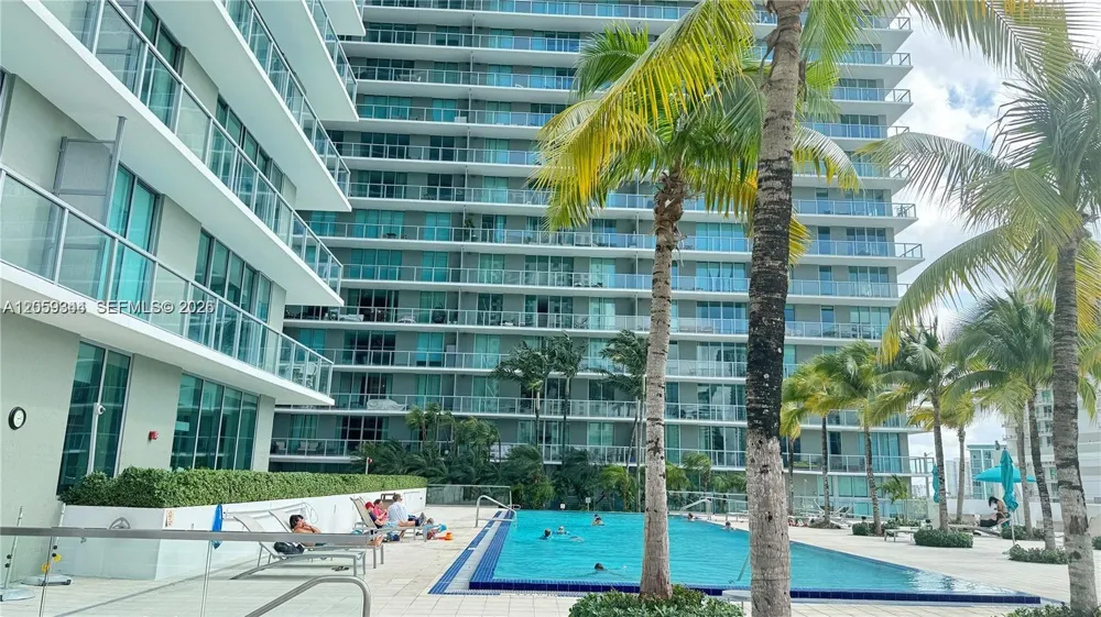 1111 SW 1st Ave #1720-N Miami, FL 33130