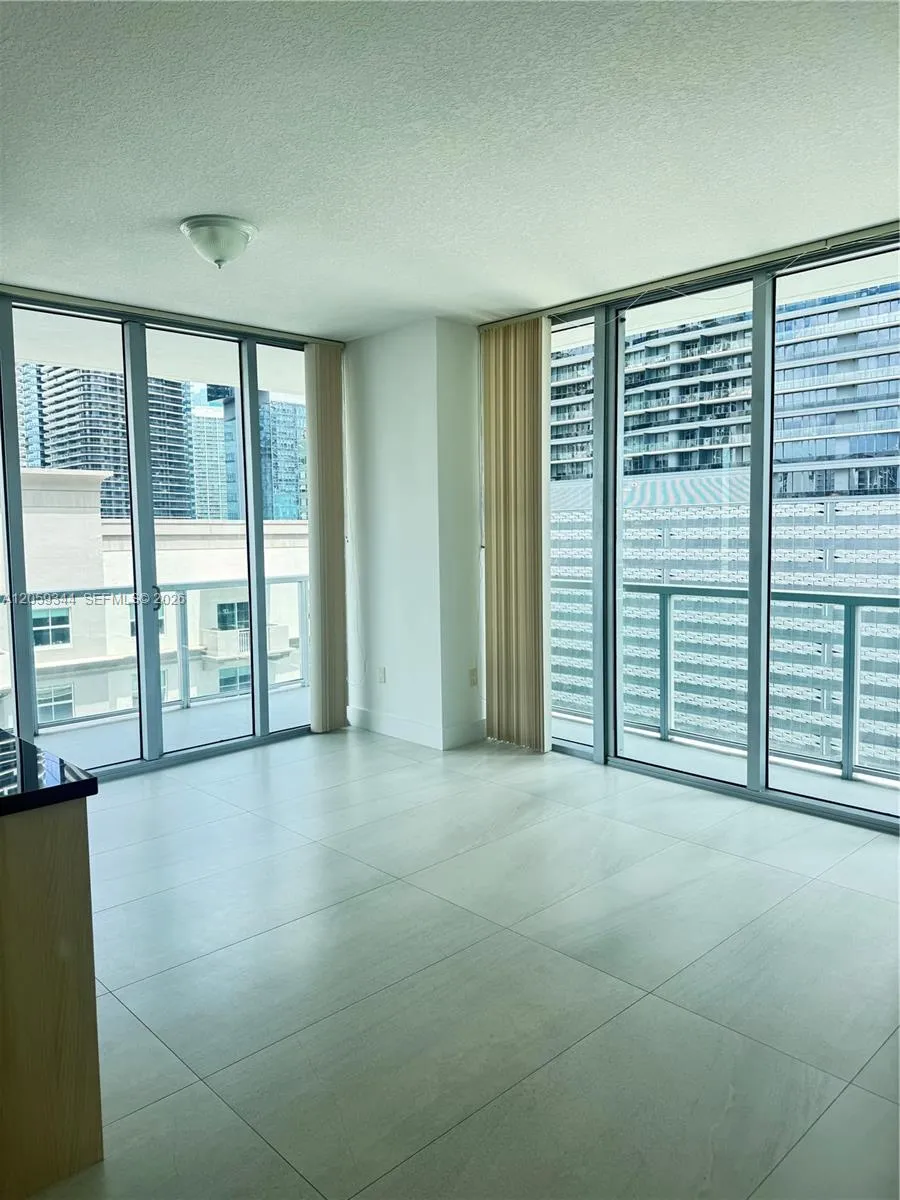 1111 SW 1st Ave #1720-N Miami, FL 33130