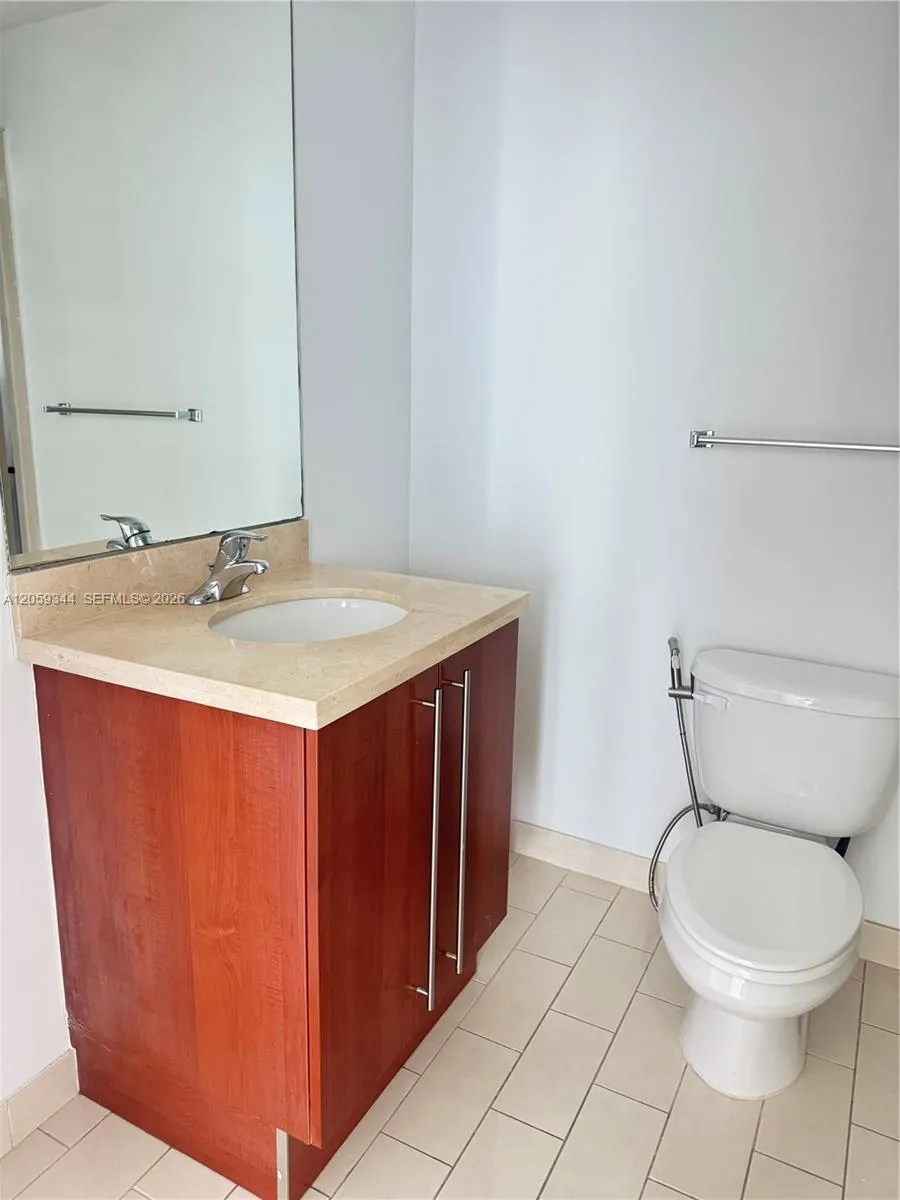 1111 SW 1st Ave #1720-N Miami, FL 33130