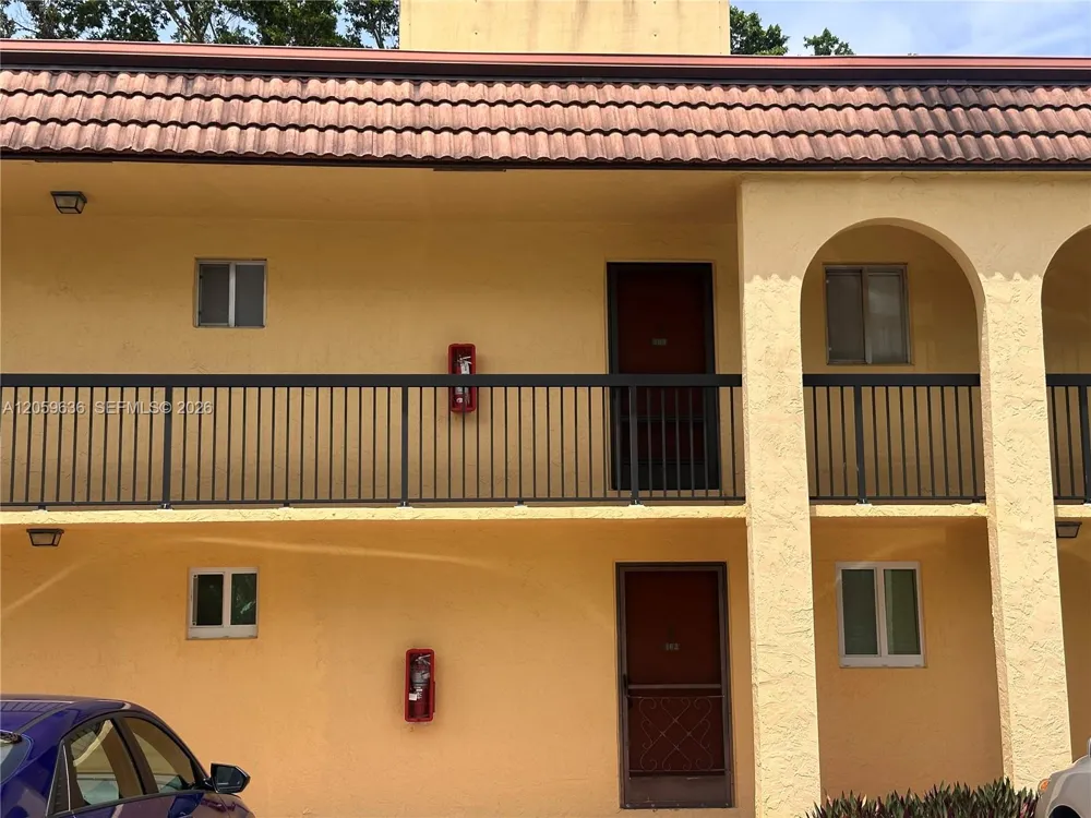 818 SW 9th Street Cir #203 Boca Raton, FL 33486