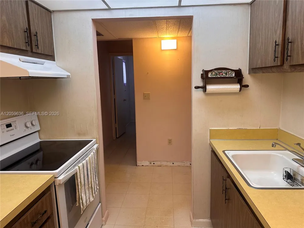 818 SW 9th Street Cir #203 Boca Raton, FL 33486