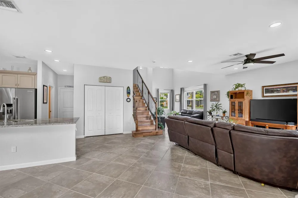 5652 Caranday Palm Drive 