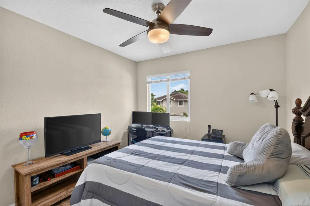 5652 Caranday Palm Drive 