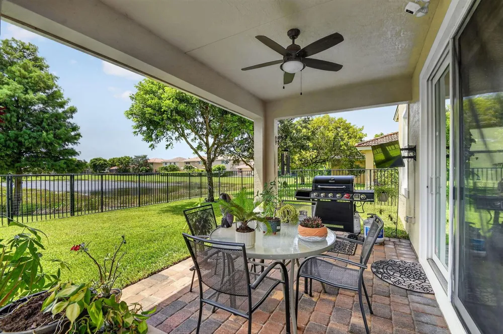 5652 Caranday Palm Drive 