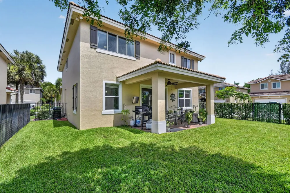 5652 Caranday Palm Drive 