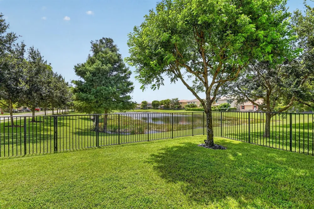 5652 Caranday Palm Drive 