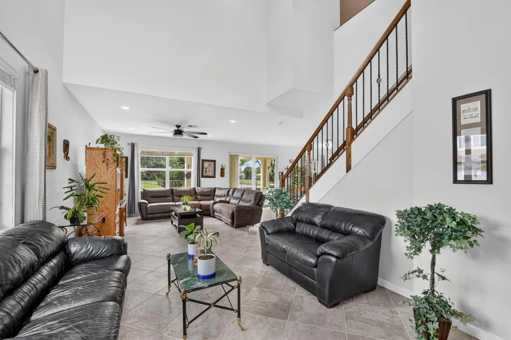 5652 Caranday Palm Drive 