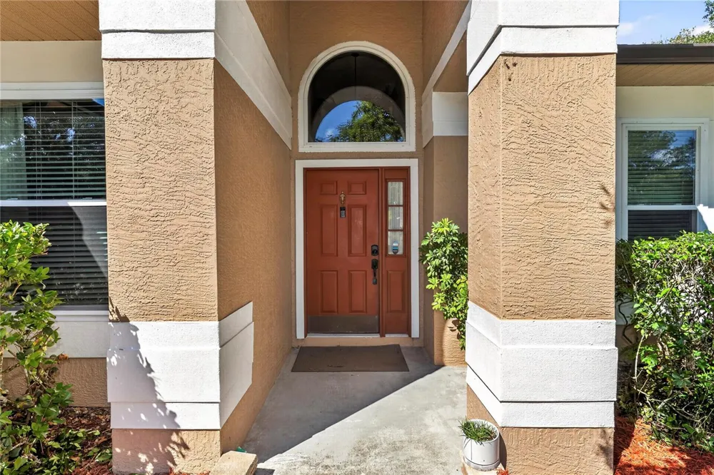 1907 WESTBOURNE DRIVE Oviedo, FL 32765