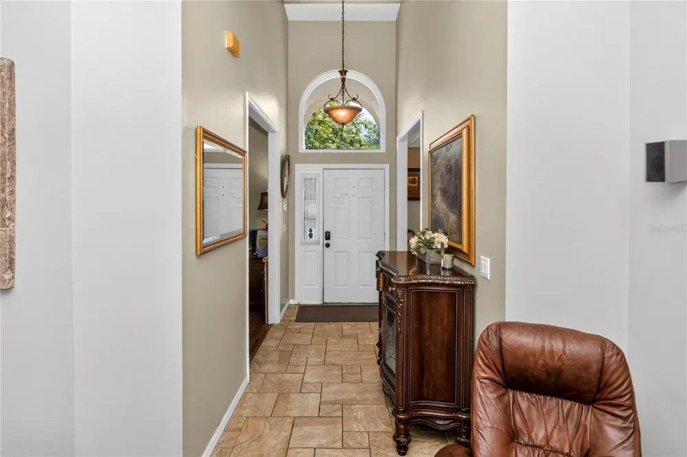 1907 WESTBOURNE DRIVE Oviedo, FL 32765
