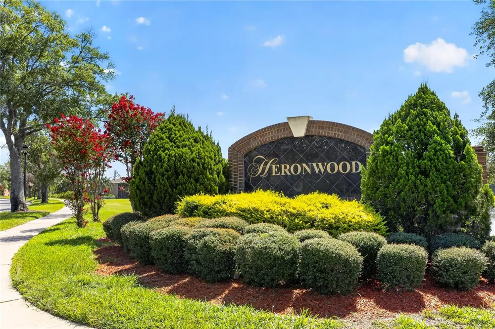 1907 WESTBOURNE DRIVE Oviedo, FL 32765