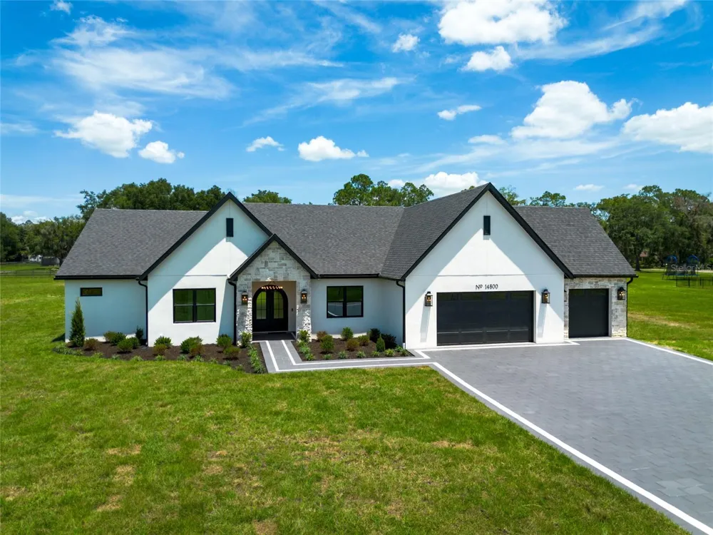 14800 MIM PLACE Dade City, FL 33525