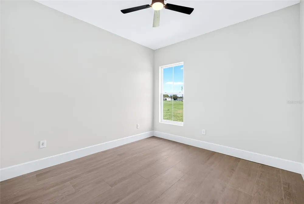 14800 MIM PLACE Dade City, FL 33525