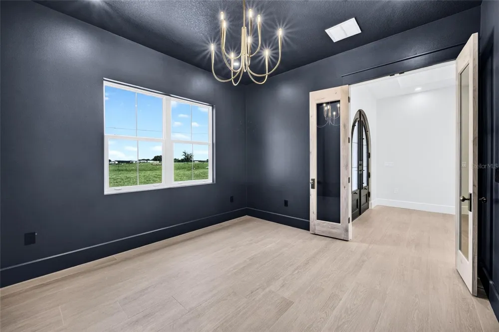14800 MIM PLACE Dade City, FL 33525